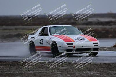 media/Nov-15-2025-CalClub SCCA (Sat) [[7bfa5a7151]]/Race/Group 6/